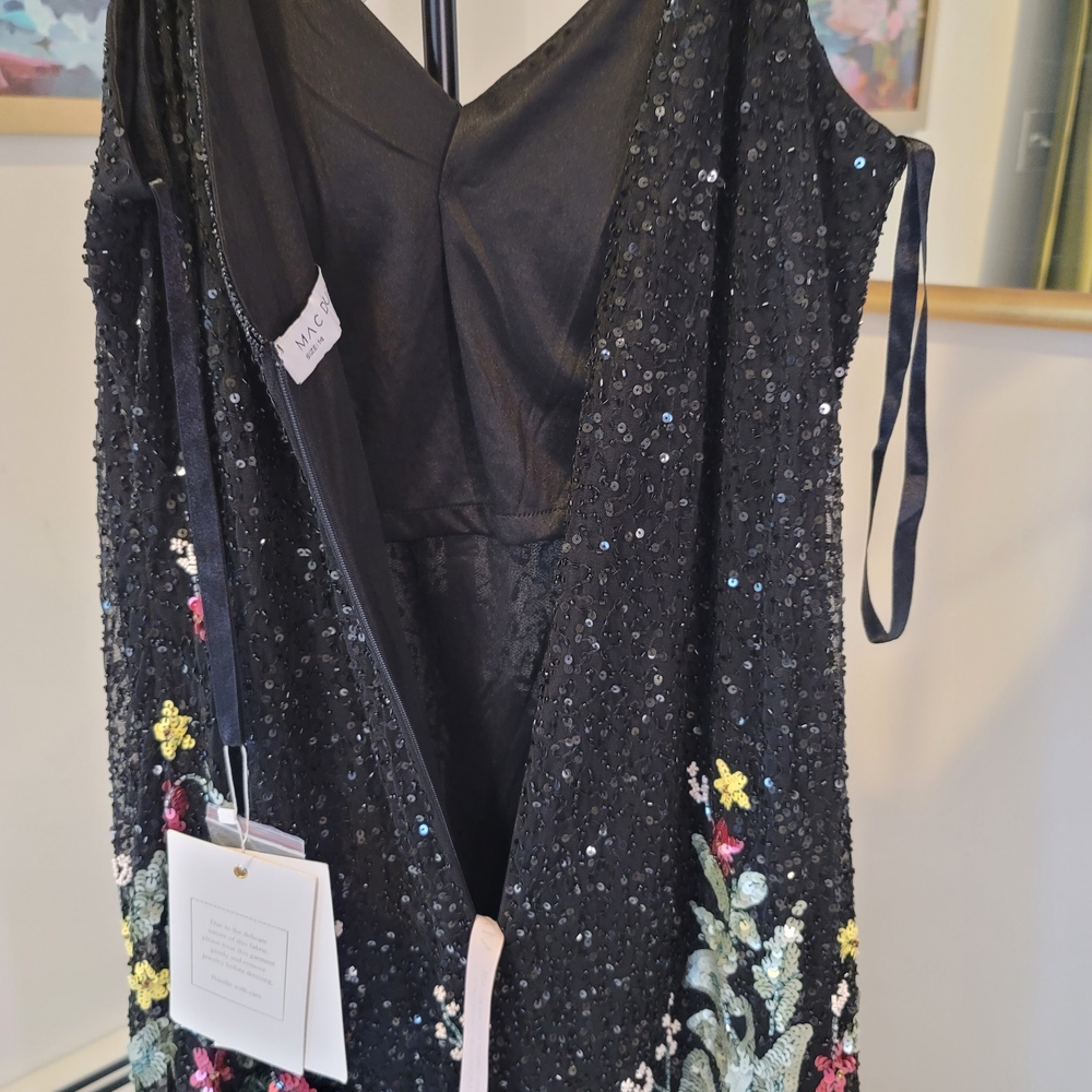 NWT MAC DUGGAL Floral Embellished Spaghetti Strap Gown Black Size 14 - Picture 8 of 12